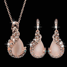 Women’s Elegant Waterdrop Rhinestone Pendant Necklace & Hook Earrings Set